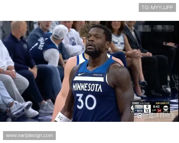 兰德尔带领球队奋勇争先19投12中砍下30分7篮板4助攻1抢断