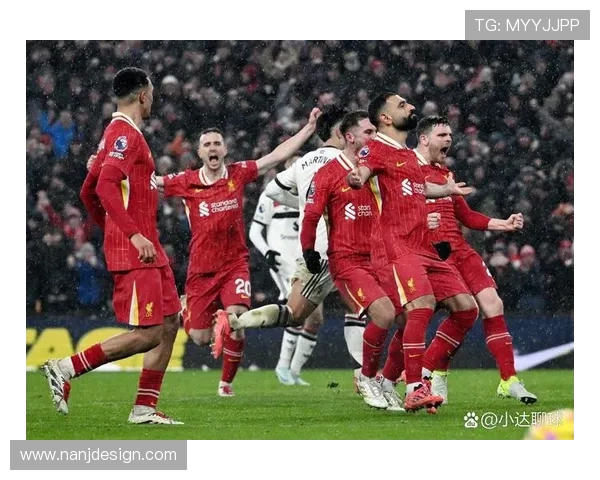 英超最新积分榜揭晓曼联利物浦双双跌至中游西汉姆联陷入降级区危机 英超最新积分榜揭晓曼联利物浦双双跌至中游西汉姆联陷入降级区危机